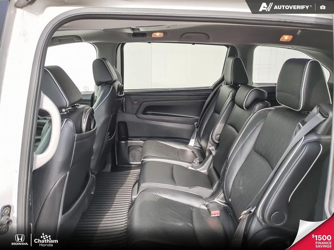 2023 Honda Odyssey Touring Photo