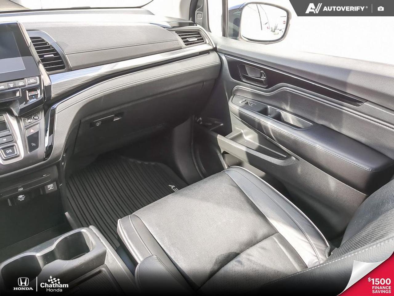 2023 Honda Odyssey Touring Photo