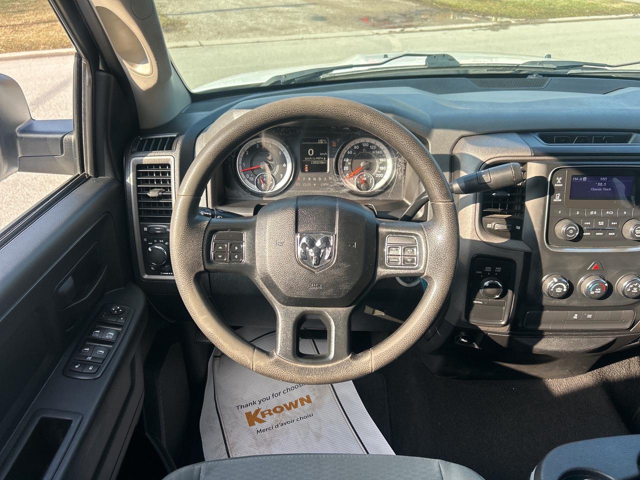 2017 RAM 1500 SXT  4X4  5.7L - V8 Photo