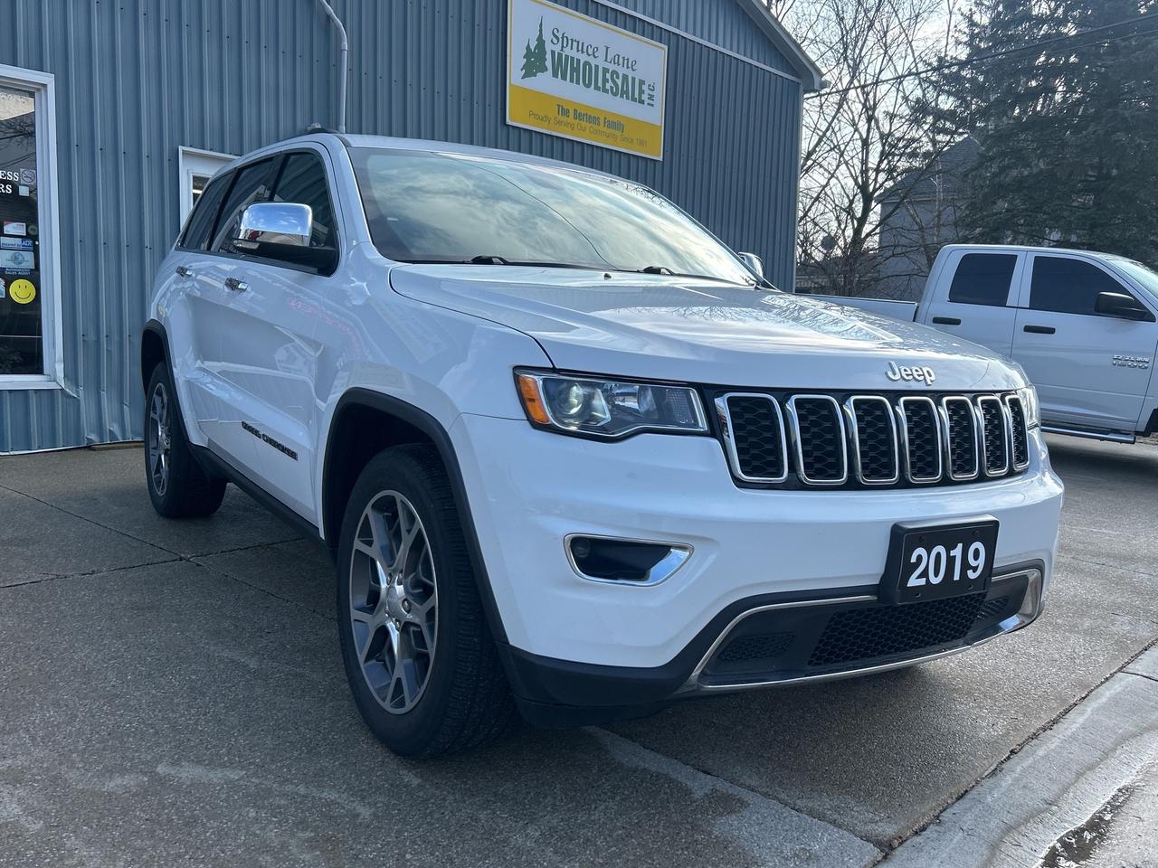 2019 Jeep Grand Cherokee Limited  ** MOONROOF * P.  LIFTGATE ** Photo2