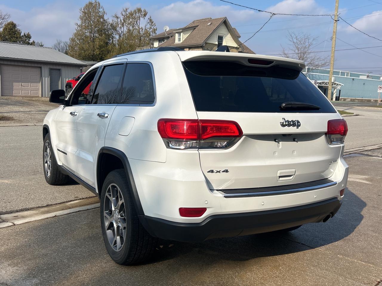 2019 Jeep Grand Cherokee Limited  ** MOONROOF * P.  LIFTGATE ** Photo