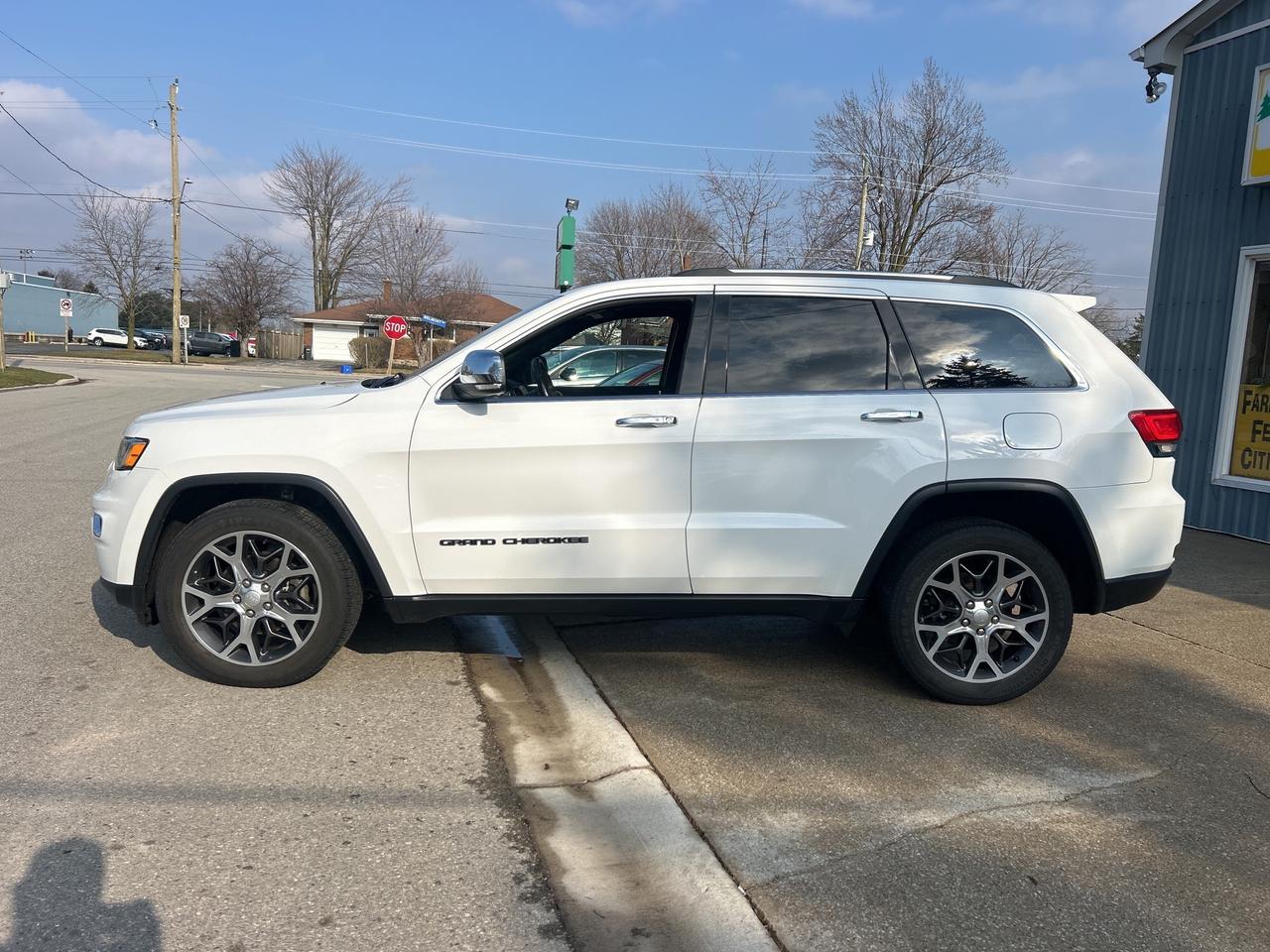 2019 Jeep Grand Cherokee Limited  ** MOONROOF * P.  LIFTGATE ** Photo
