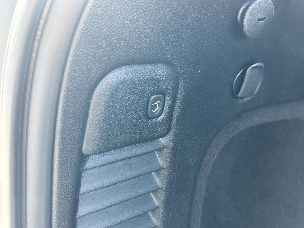 2019 Jeep Grand Cherokee Limited  ** MOONROOF * P.  LIFTGATE ** Photo