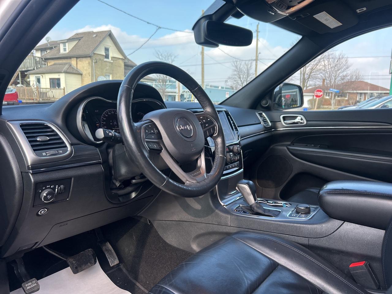 2019 Jeep Grand Cherokee Limited  ** MOONROOF * P.  LIFTGATE ** Photo