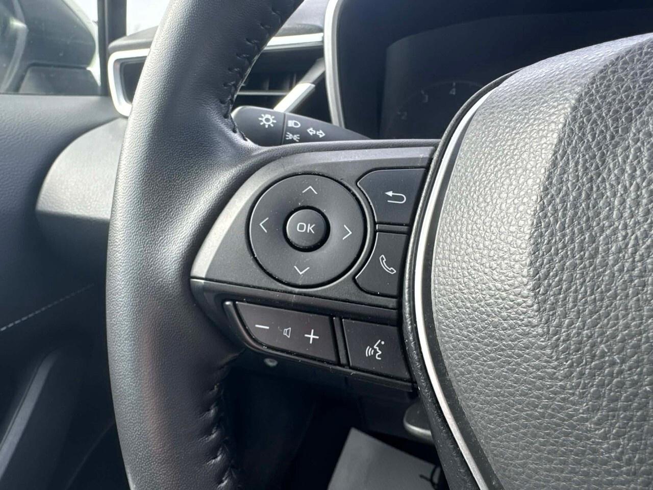 2024 Toyota Corolla Hatchback BASE   FUEL EFFICIENT    ADAPTIVE CRUISE   TWO SET Photo