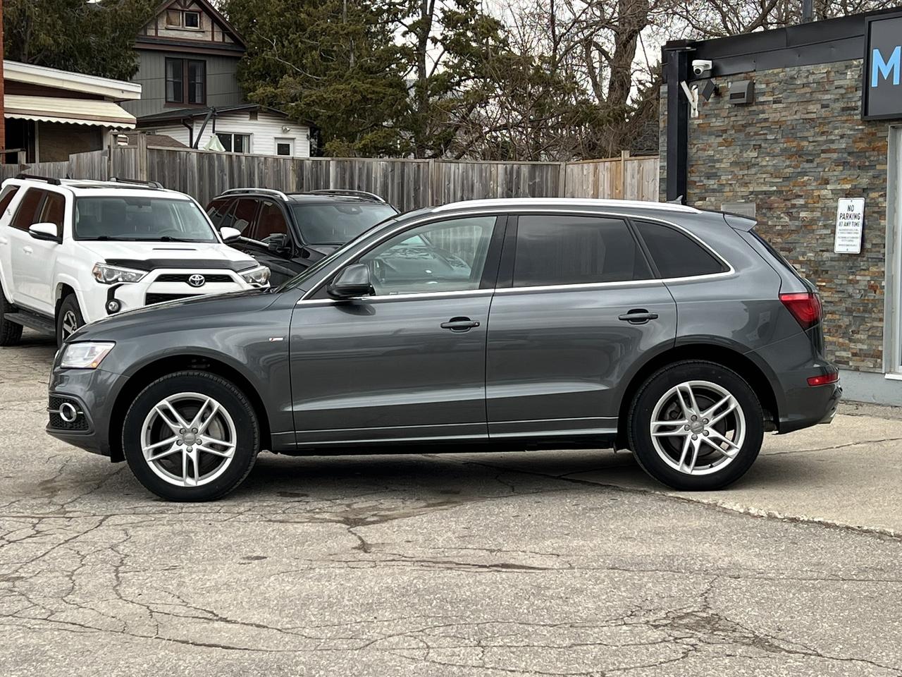 2014 Audi Q5 quattro 4dr 3.0L TDI Technik Photo