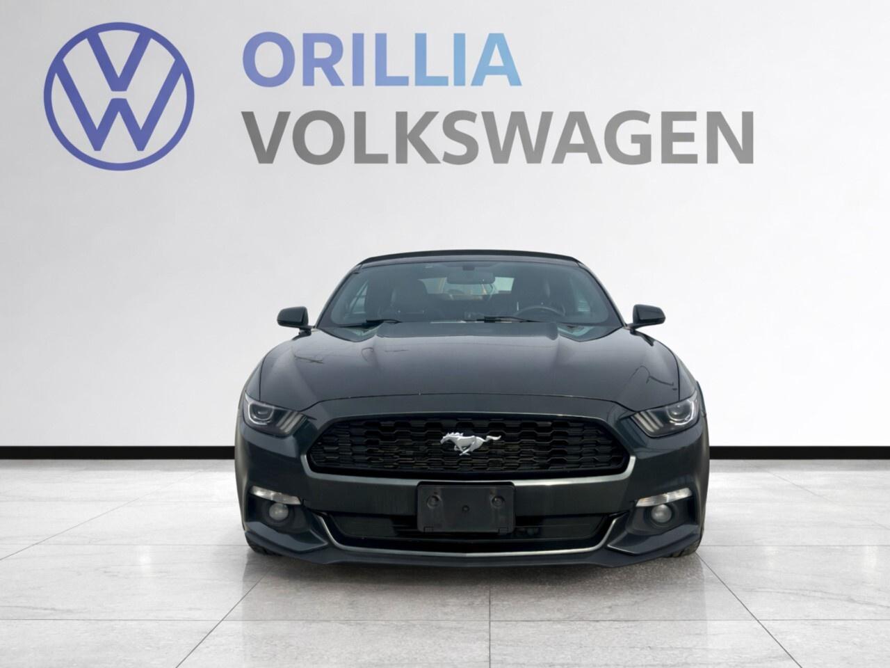 2016 Ford Mustang EcoBoost Premium Photo