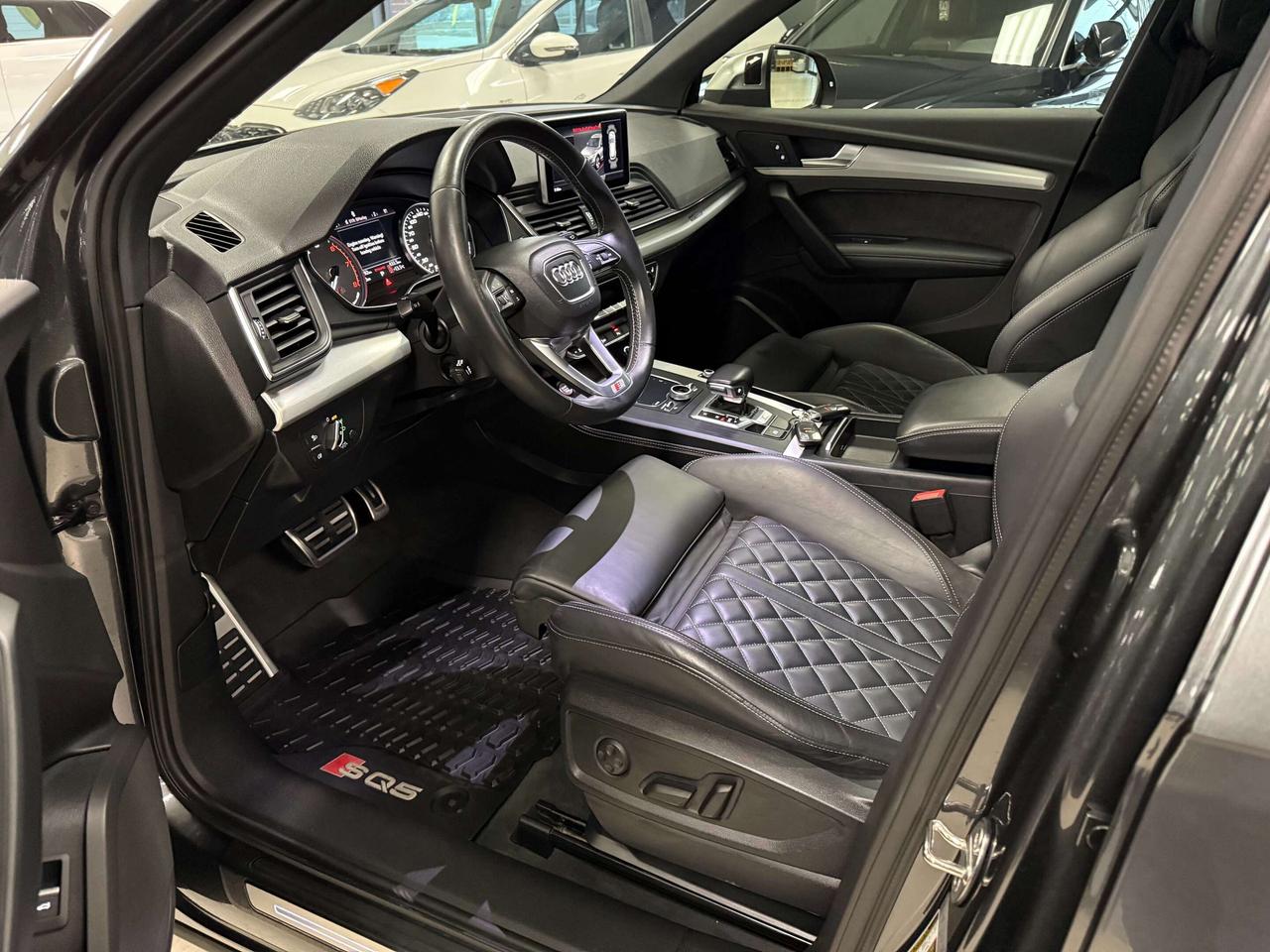 2018 Audi SQ5 PROGRESSIV Photo