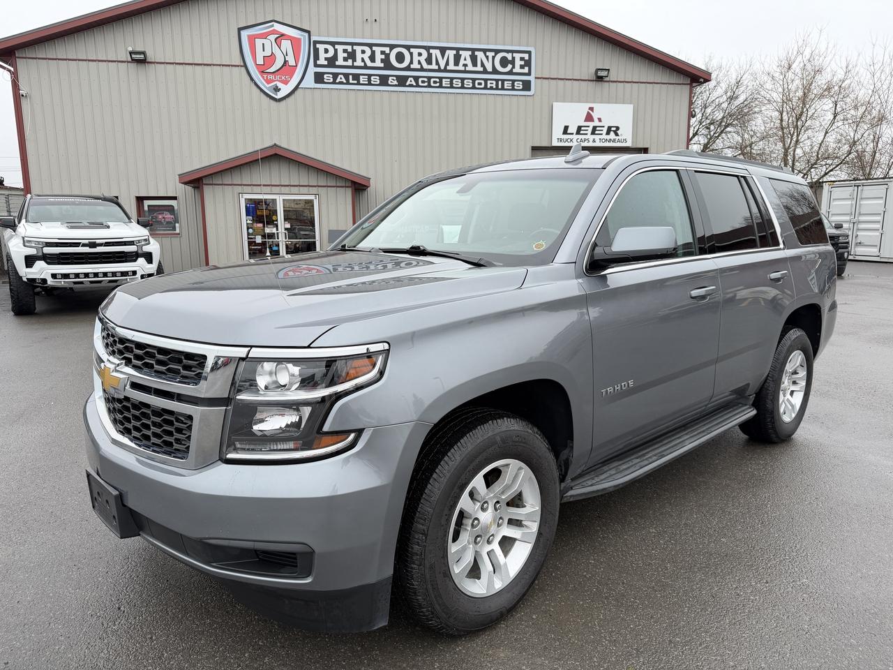 2020 Chevrolet Tahoe 4WD 4DR LS Photo0