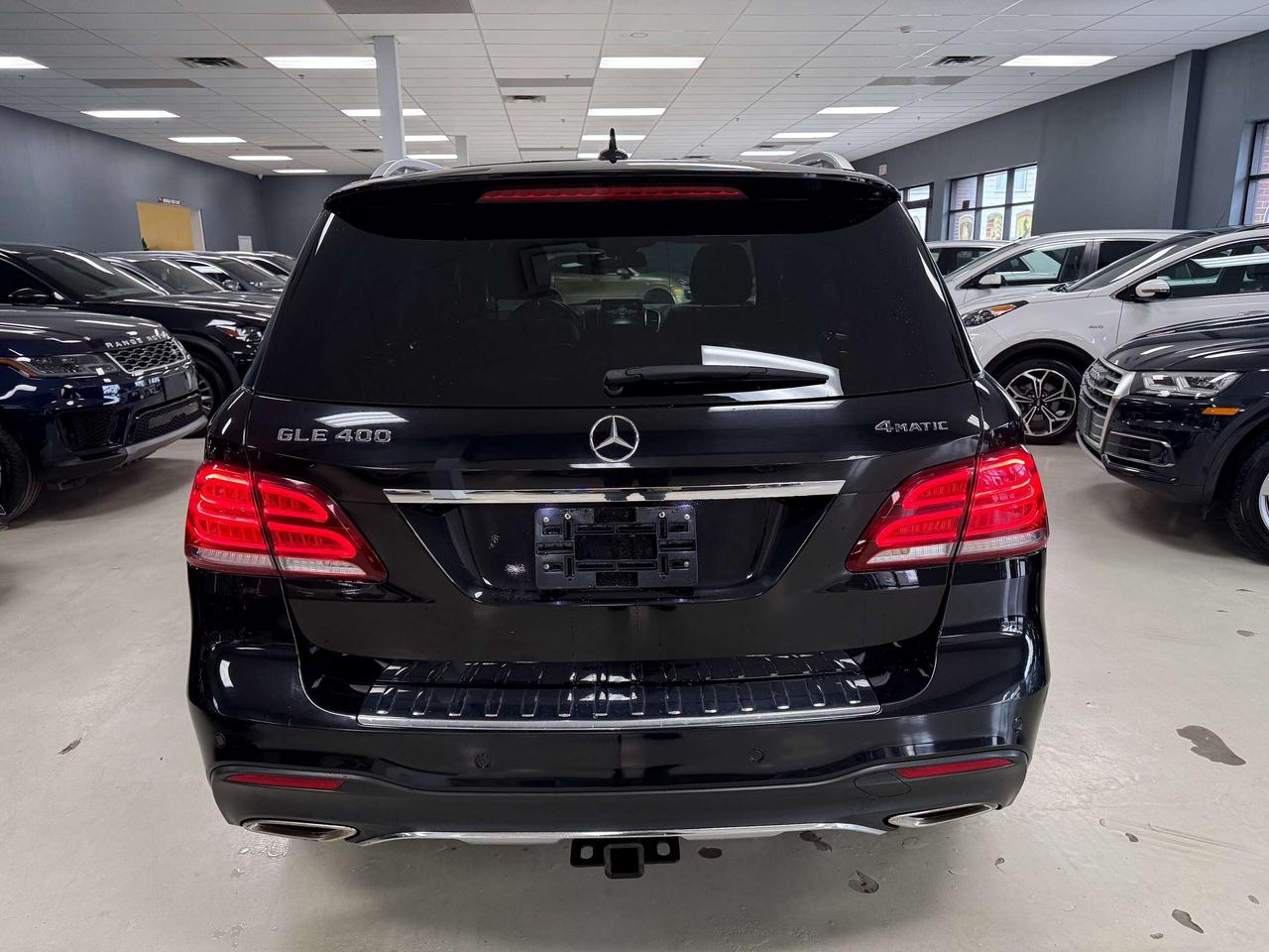 2017 Mercedes-Benz AMG GLE 43  Photo