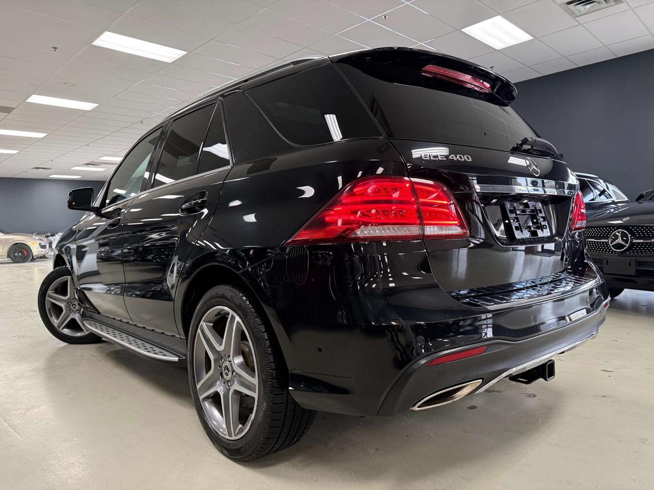 2017 Mercedes-Benz AMG GLE 43  Photo