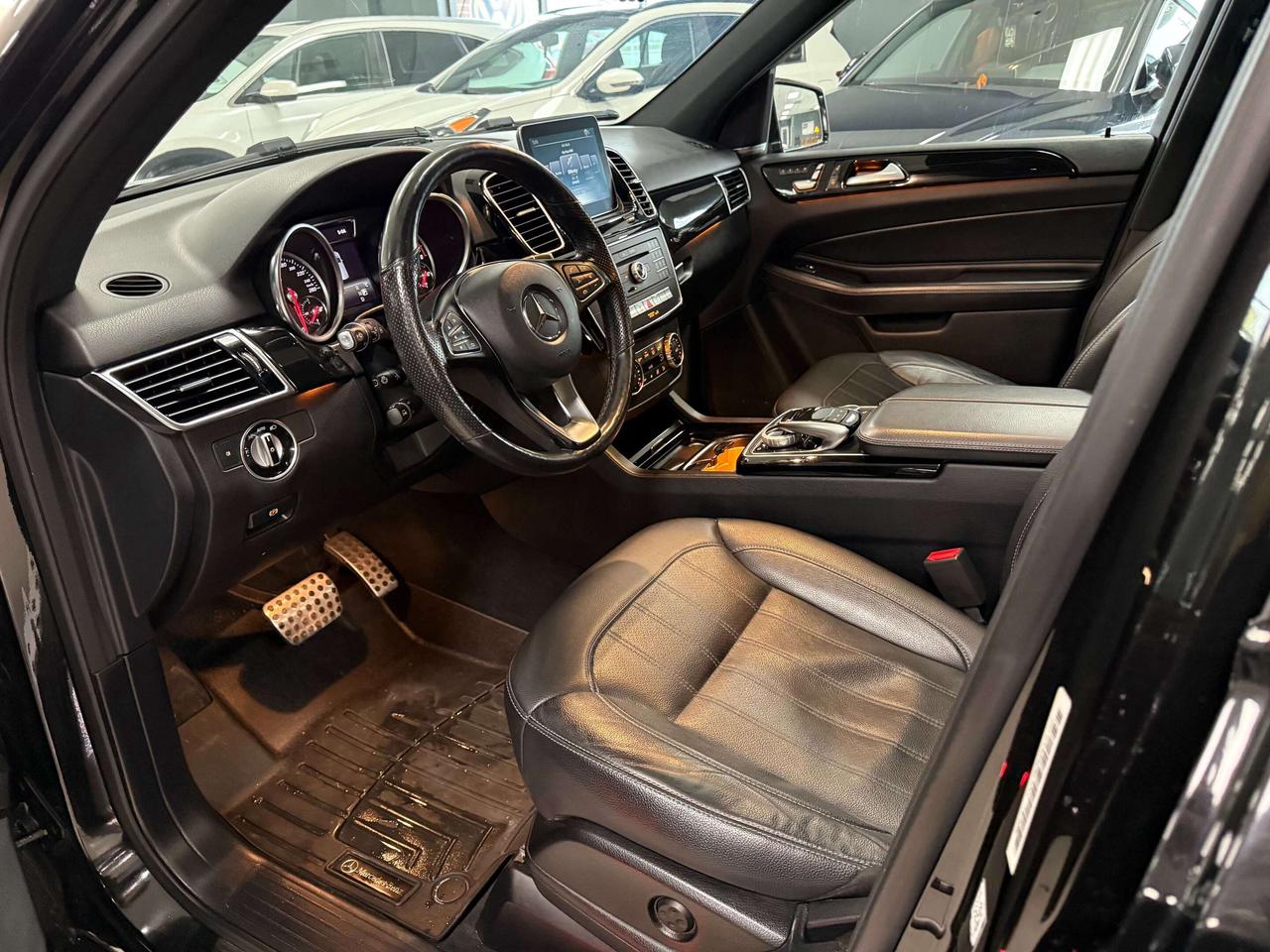 2017 Mercedes-Benz AMG GLE 43  Photo