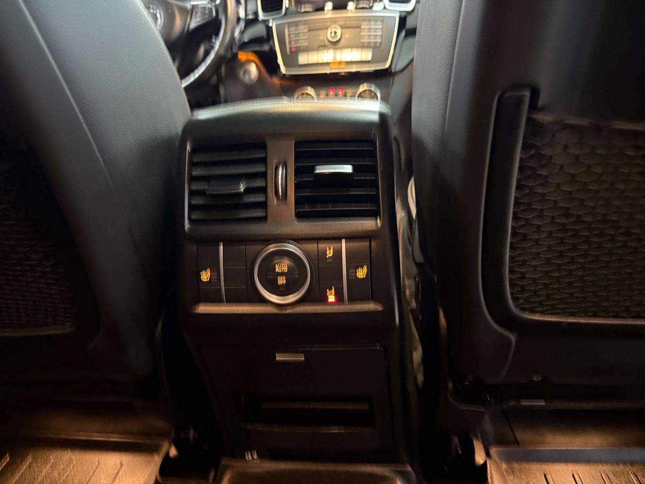 2017 Mercedes-Benz AMG GLE 43  Photo