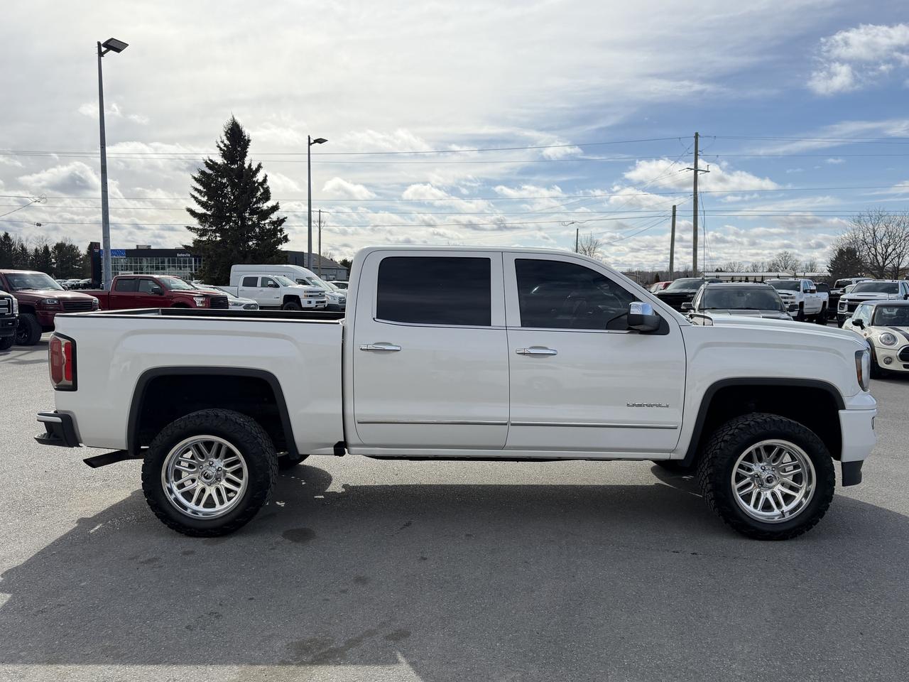 2018 GMC Sierra 1500 DENALI LIFT/WHEEL/TIRE PKG!! Photo