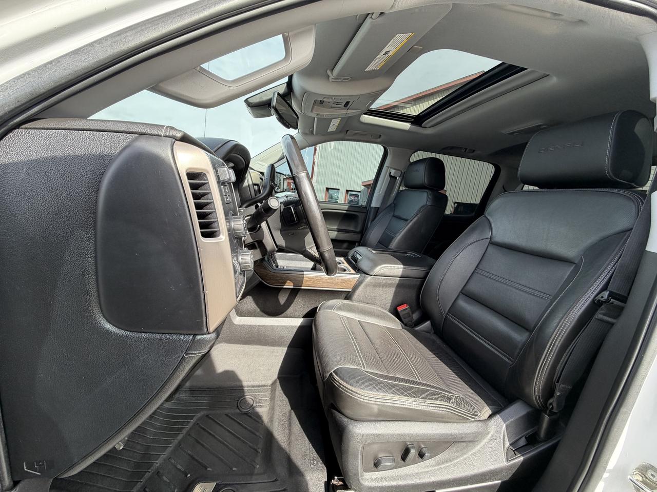 2018 GMC Sierra 1500 DENALI LIFT/WHEEL/TIRE PKG!! Photo