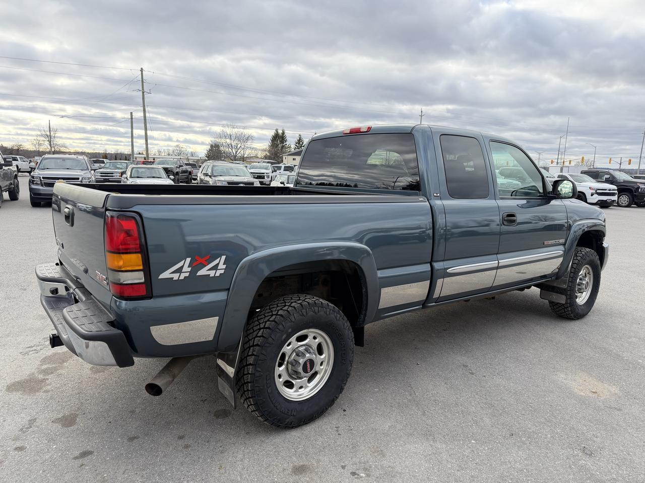 2006 GMC SIERRA 2500HD SLE EXT-CAB 2500HD 4X4 Photo