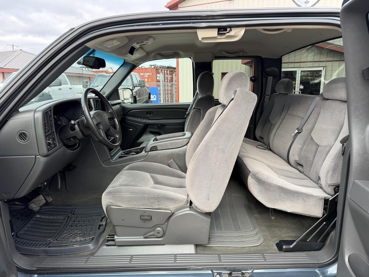 2006 GMC SIERRA 2500HD SLE EXT-CAB 2500HD 4X4 Photo