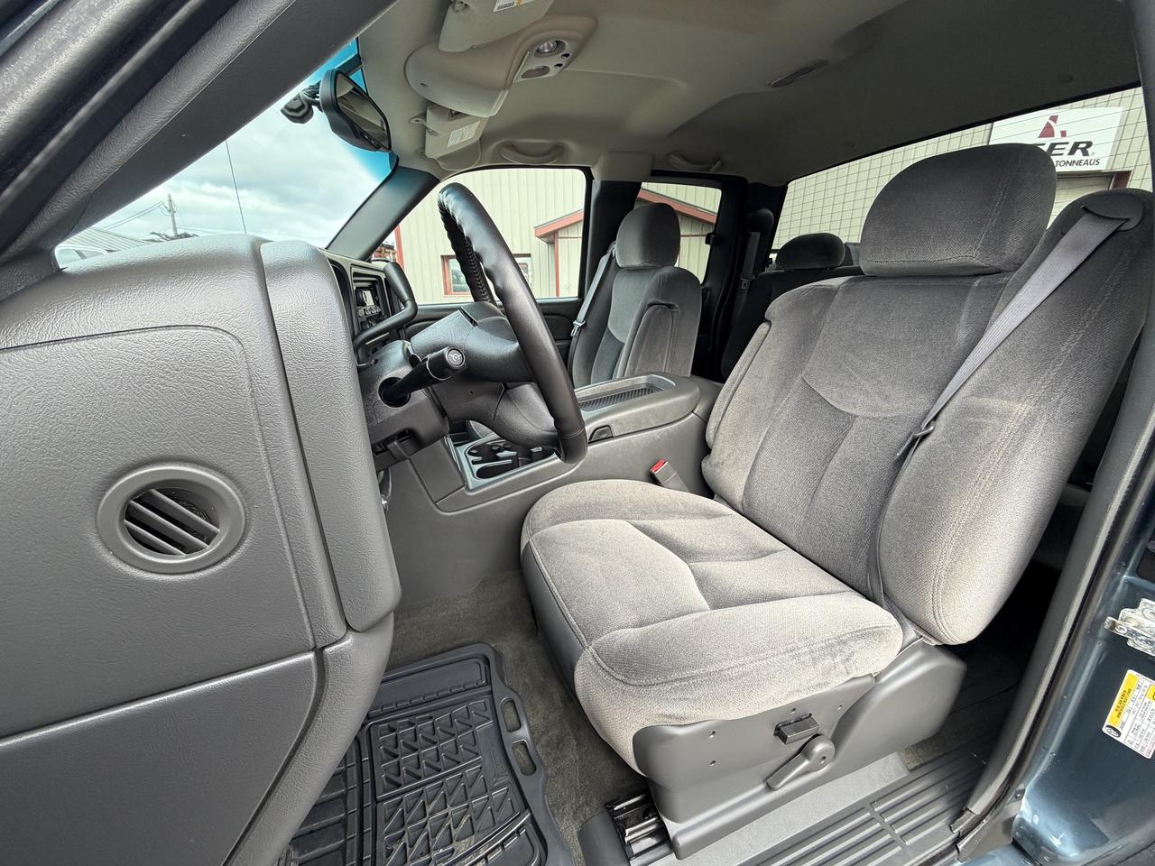 2006 GMC SIERRA 2500HD SLE EXT-CAB 2500HD 4X4 Photo