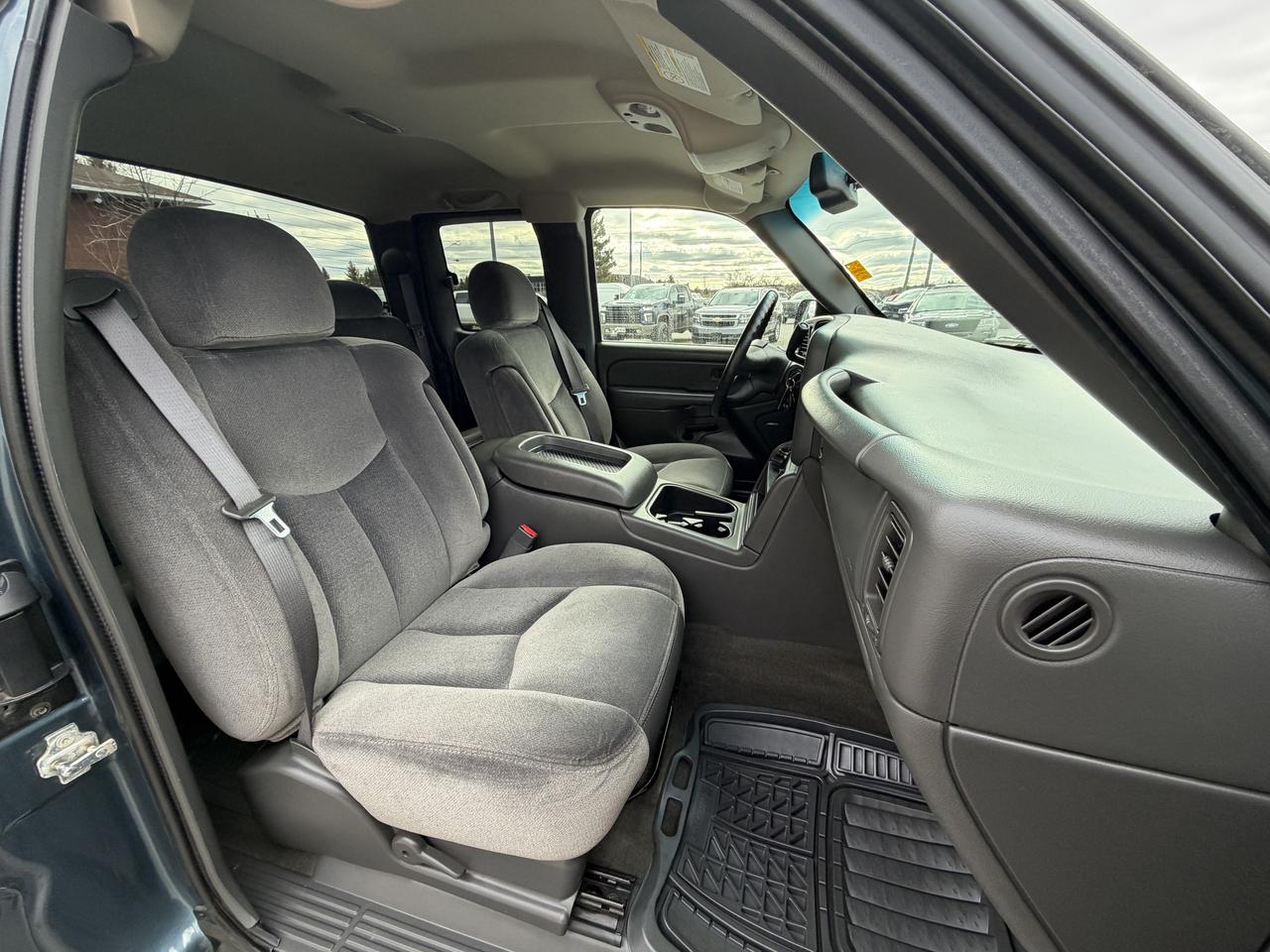 2006 GMC SIERRA 2500HD SLE EXT-CAB 2500HD 4X4 Photo