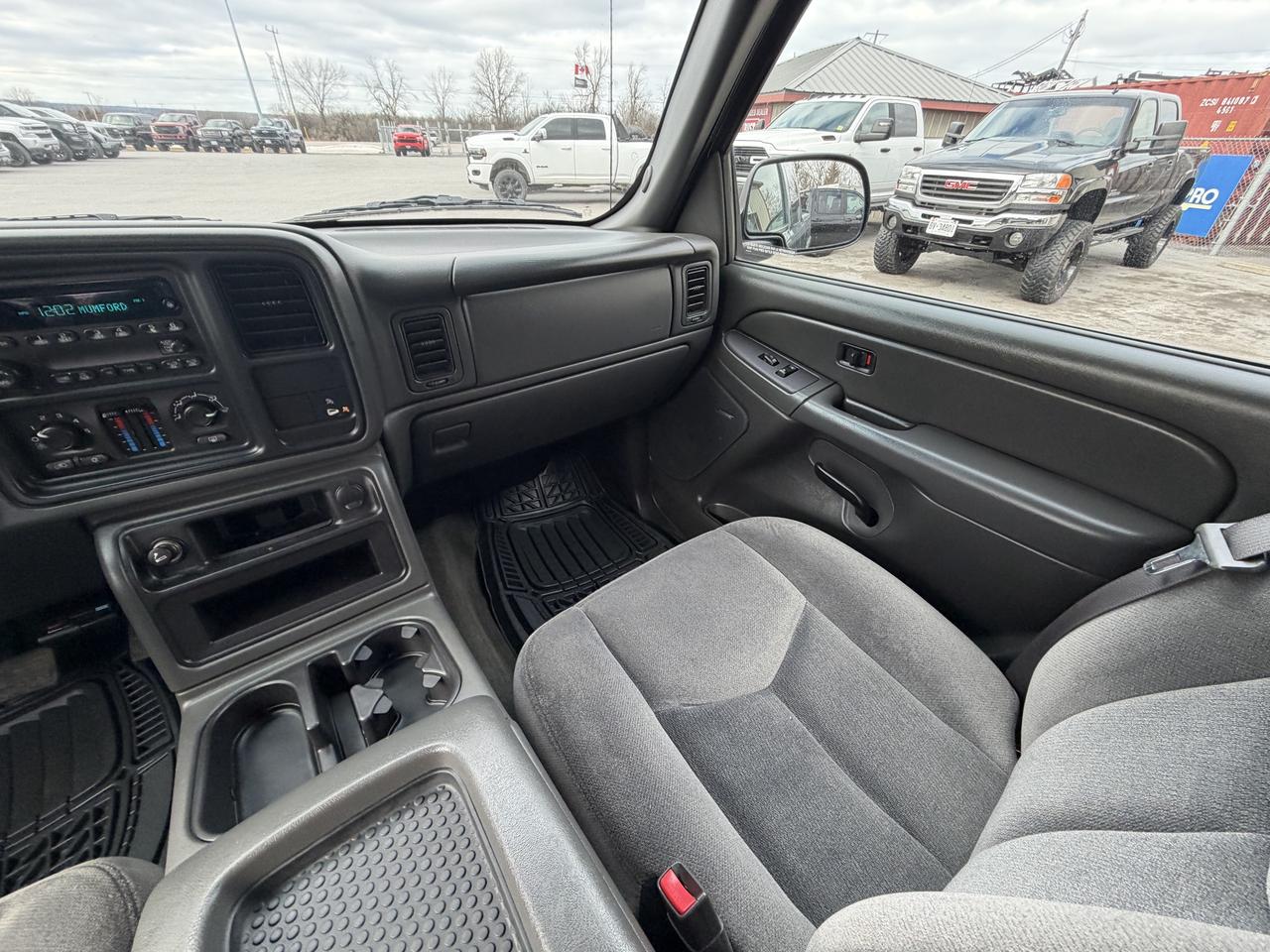2006 GMC SIERRA 2500HD SLE EXT-CAB 2500HD 4X4 Photo