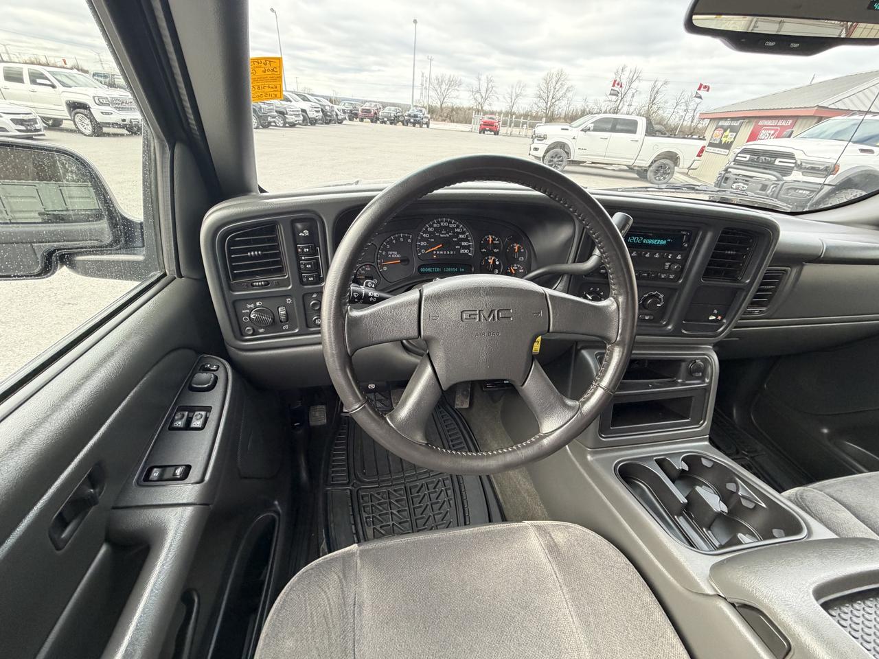 2006 GMC SIERRA 2500HD SLE EXT-CAB 2500HD 4X4 Photo