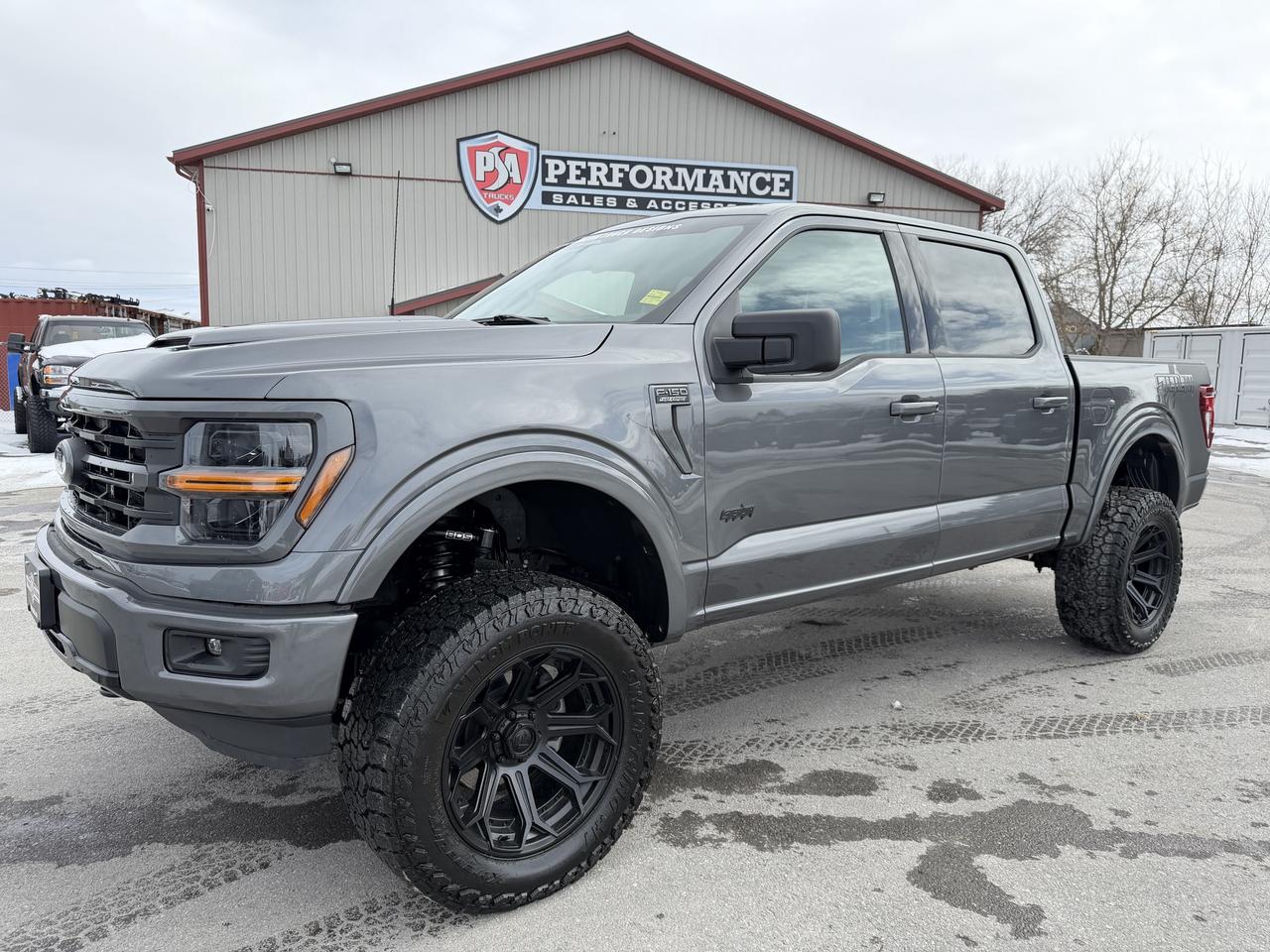 2025 Ford F-150 XLT STEALTH EDITION!! Photo2