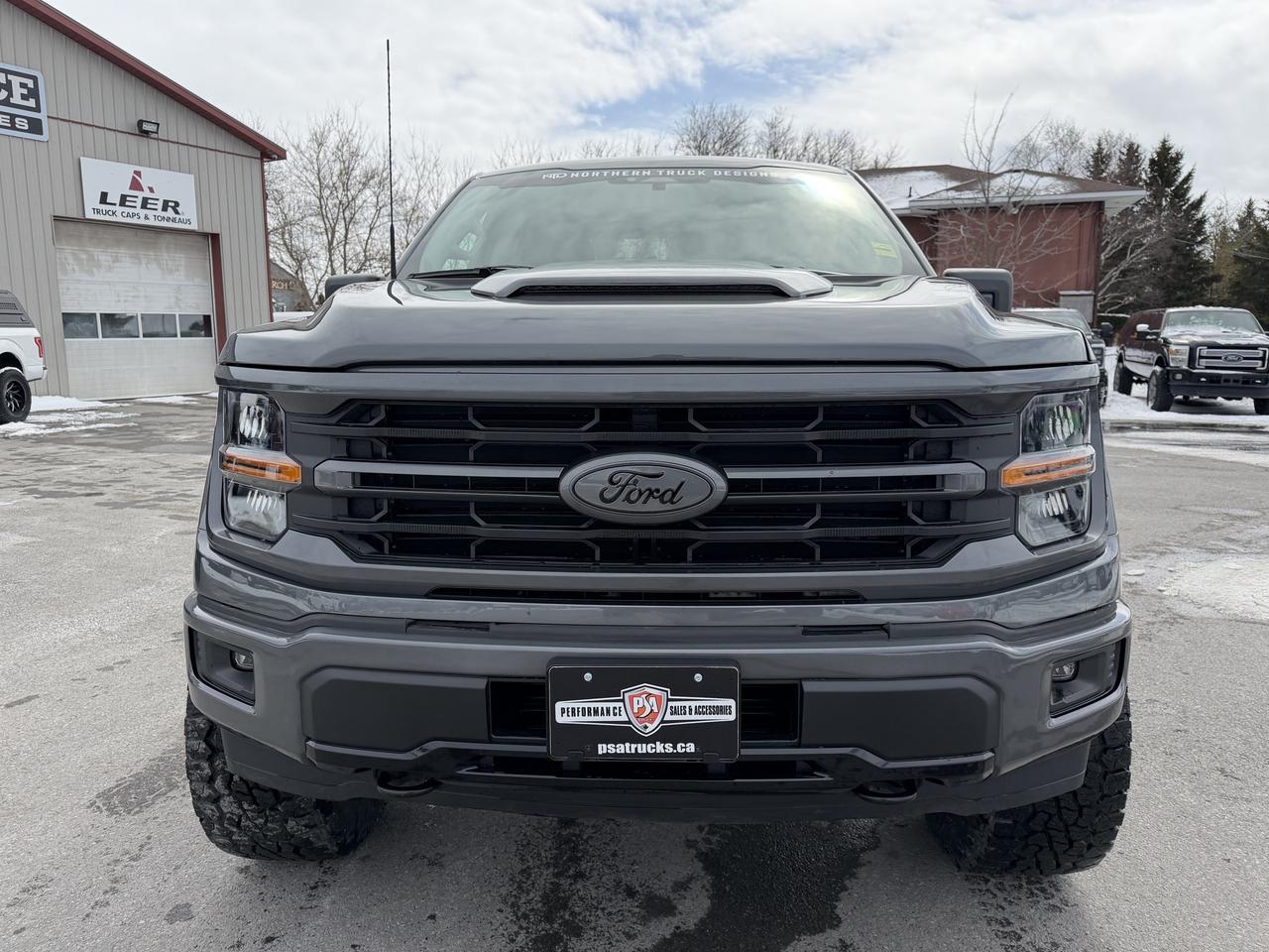 2025 Ford F-150 XLT STEALTH EDITION!! Photo