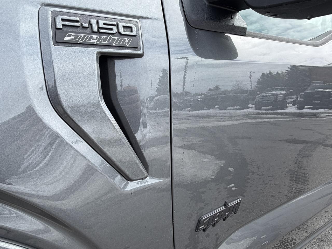 2025 Ford F-150 XLT STEALTH EDITION!! Photo