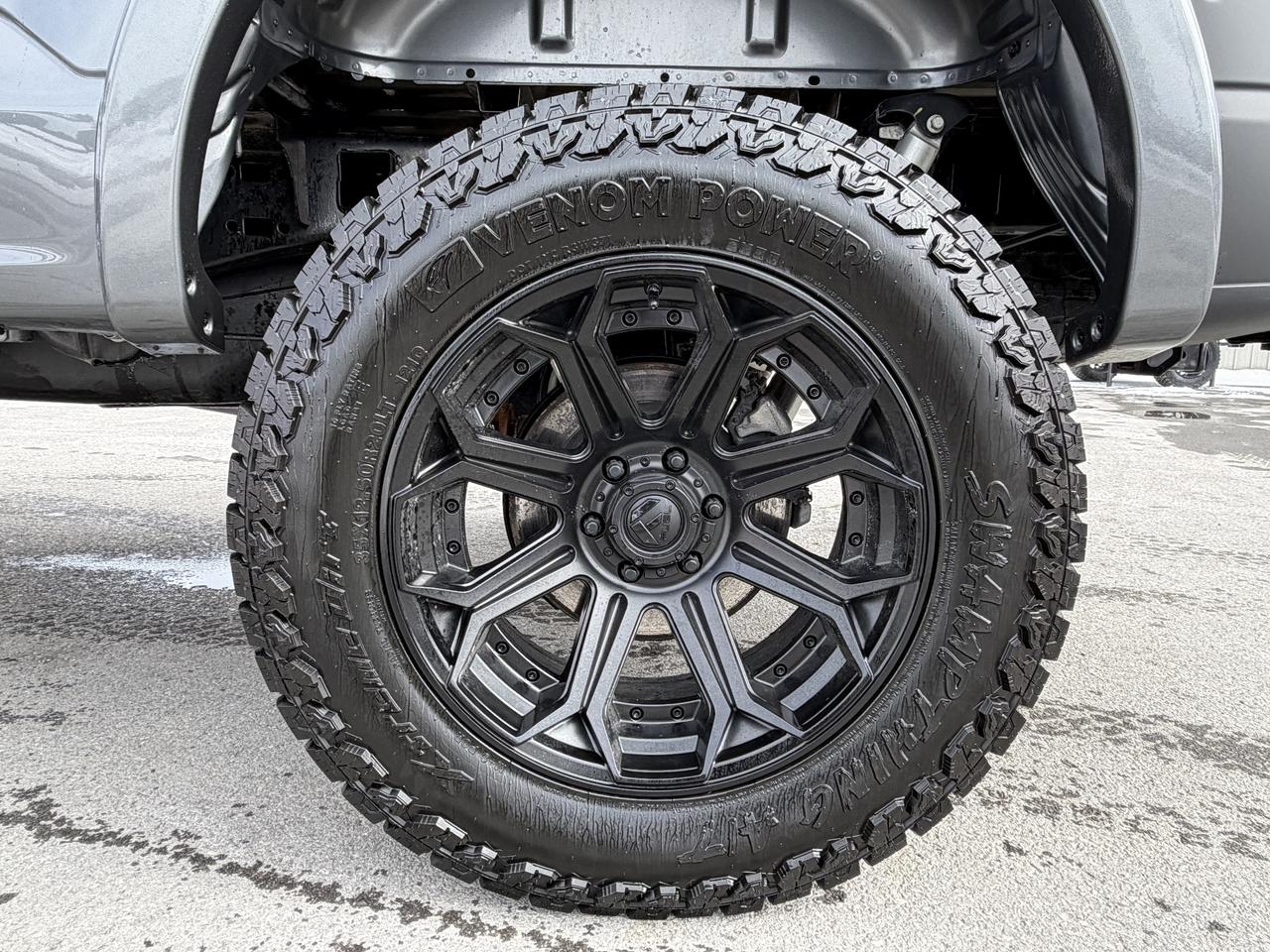 2025 Ford F-150 XLT STEALTH EDITION!! Photo