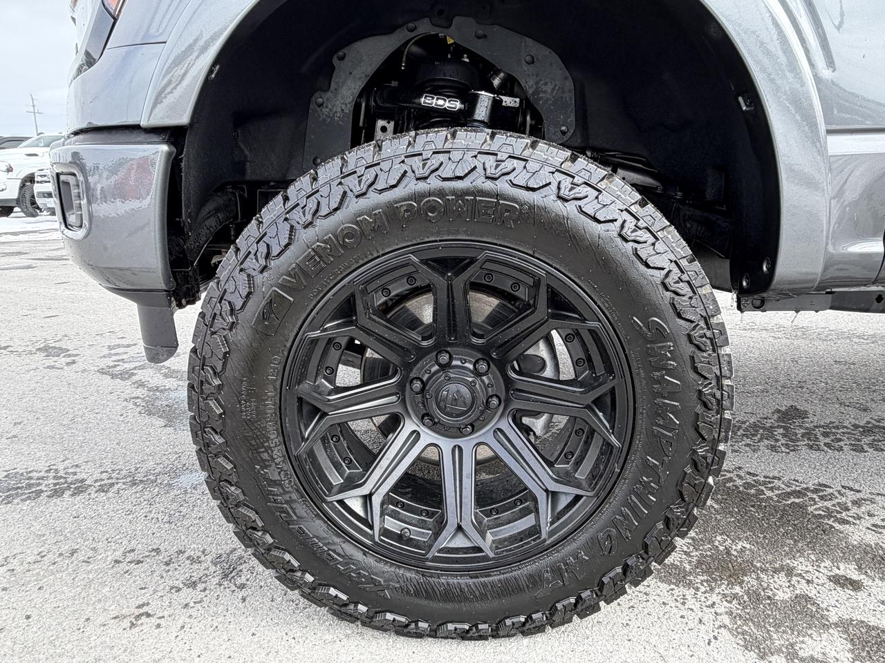 2025 Ford F-150 XLT STEALTH EDITION!! Photo