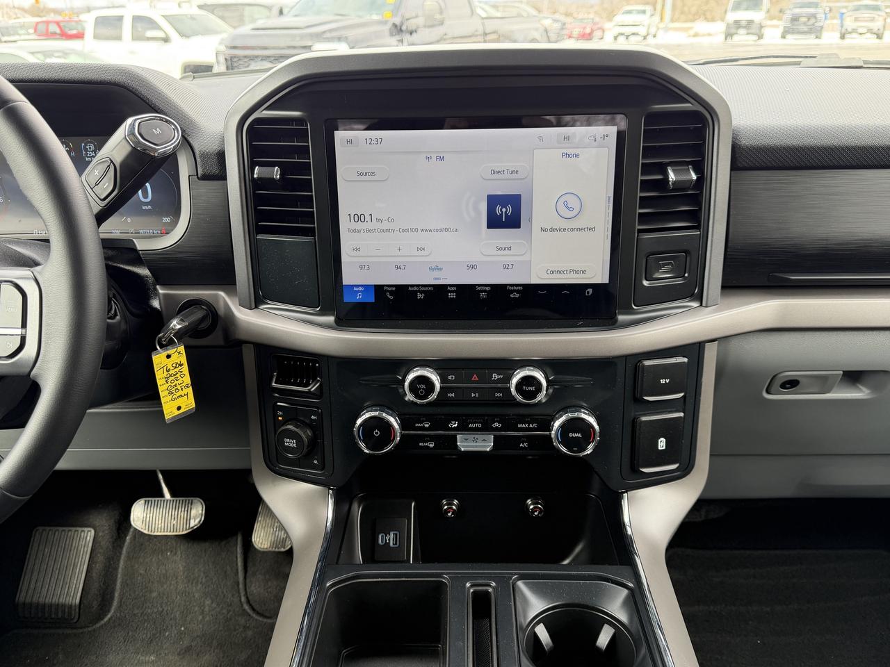 2025 Ford F-150 XLT STEALTH EDITION!! Photo