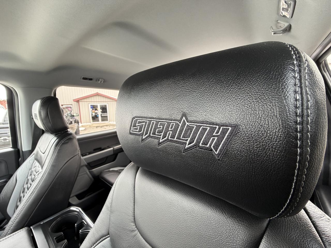 2025 Ford F-150 XLT STEALTH EDITION!! Photo