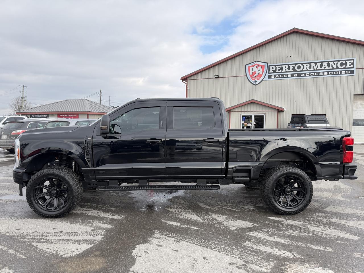 2024 Ford F-250 XLT BDS LEVEL/WHEEL/TIRE/LEATHER PKG! Photo