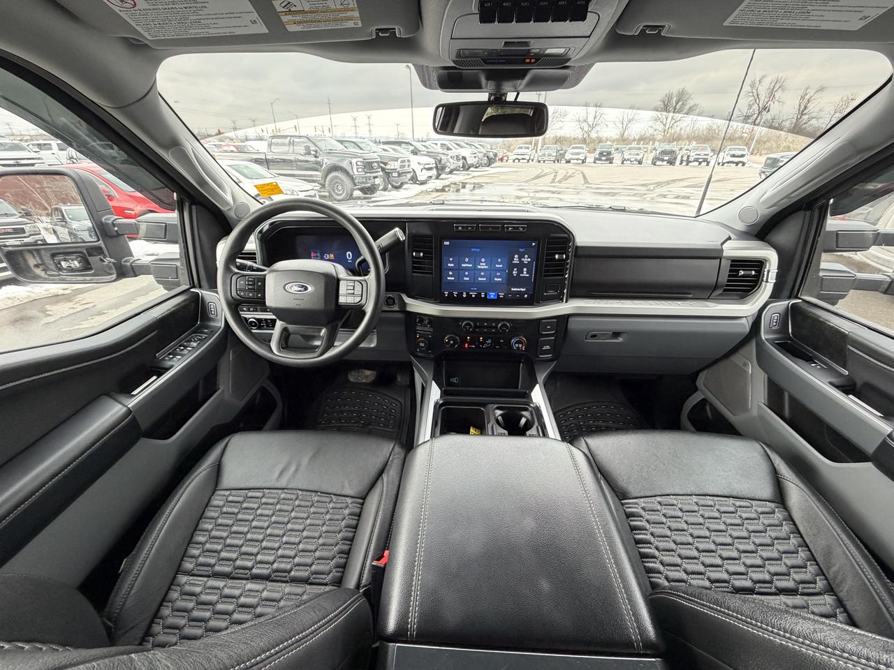 2024 Ford F-250 XLT BDS LEVEL/WHEEL/TIRE/LEATHER PKG! Photo