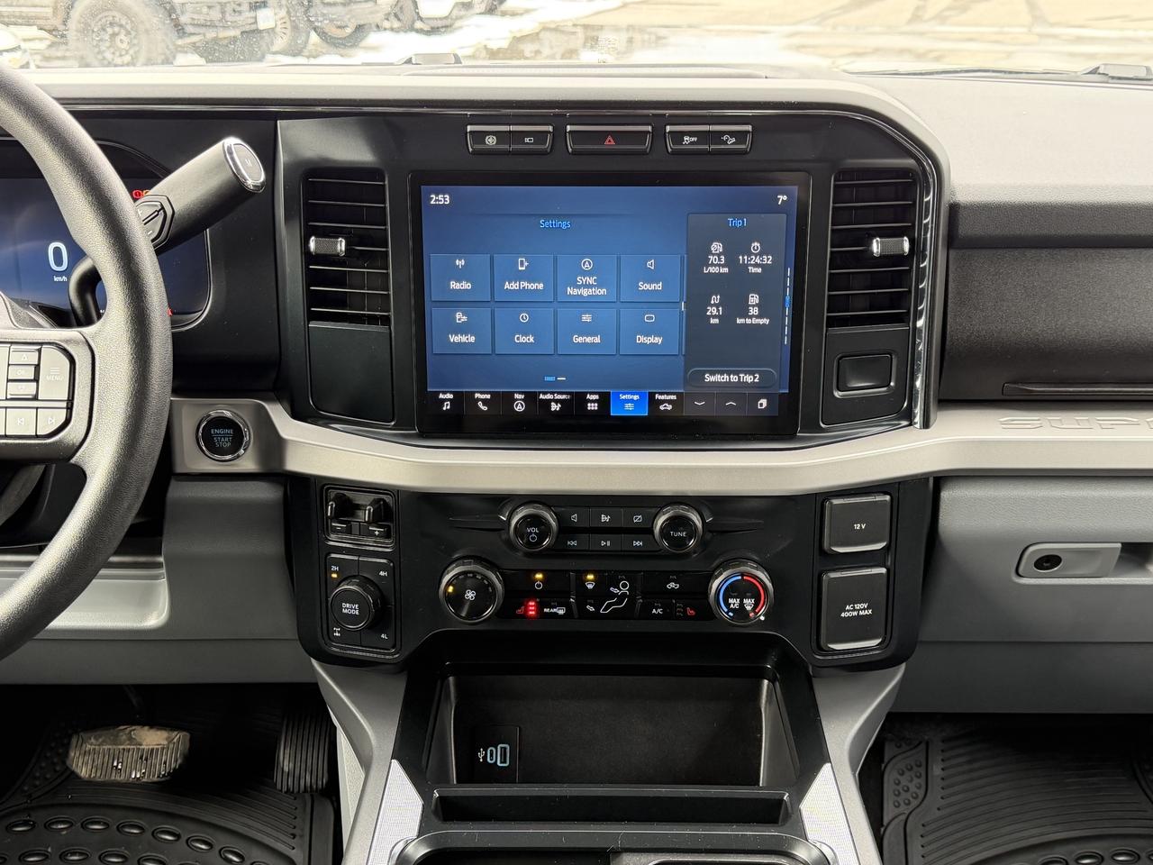 2024 Ford F-250 XLT BDS LEVEL/WHEEL/TIRE/LEATHER PKG! Photo