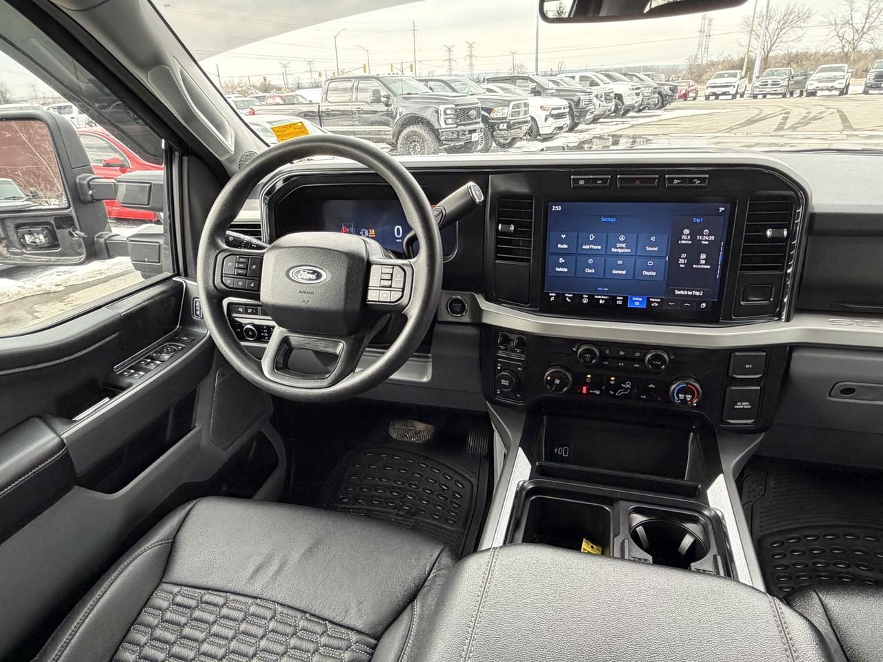 2024 Ford F-250 XLT BDS LEVEL/WHEEL/TIRE/LEATHER PKG! Photo