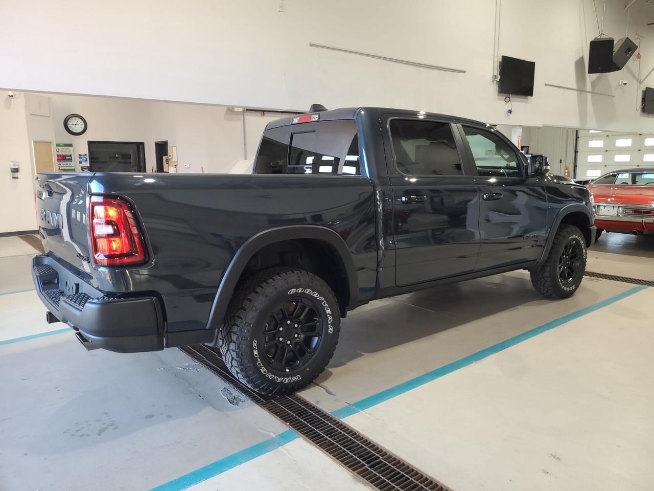 2026 RAM 1500 Rebel   CREW   LEVEL 2   PANO ROOF   TRAILER BRAKE Photo