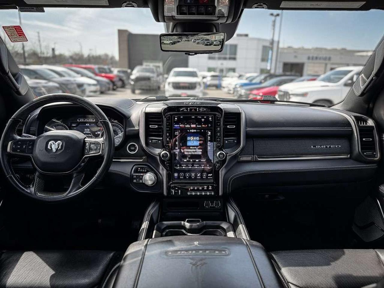 2021 RAM 1500 Limited   CREW   LEVEL 1   TECH GROUP   PANO ROOF   MULTI-FUNCTION GATE Photo