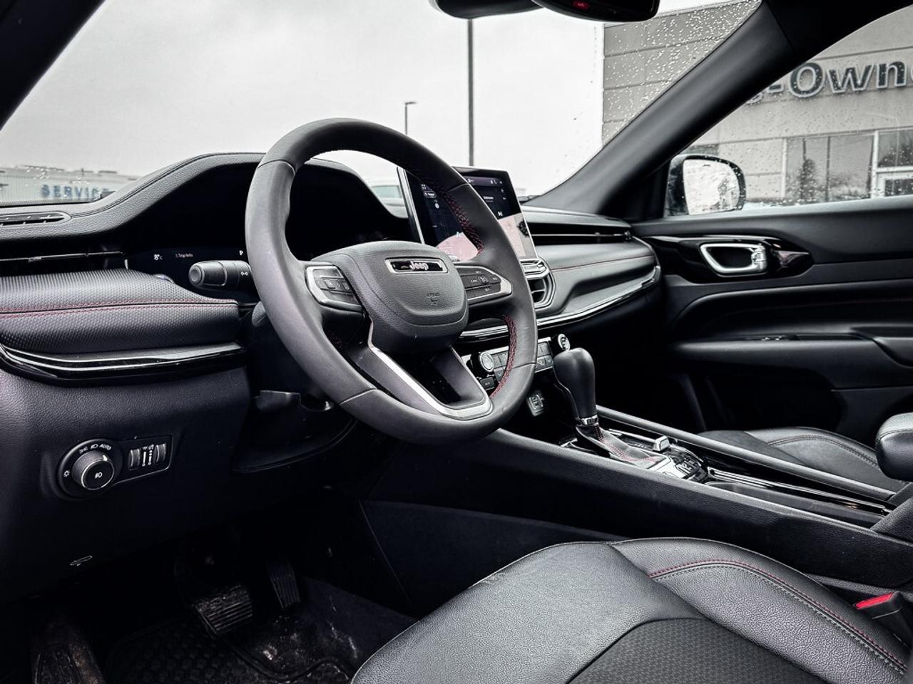 2024 Jeep Compass Trailhawk   PANO ROOF   ALPINE AUDIO   NAV   REMOT Photo2