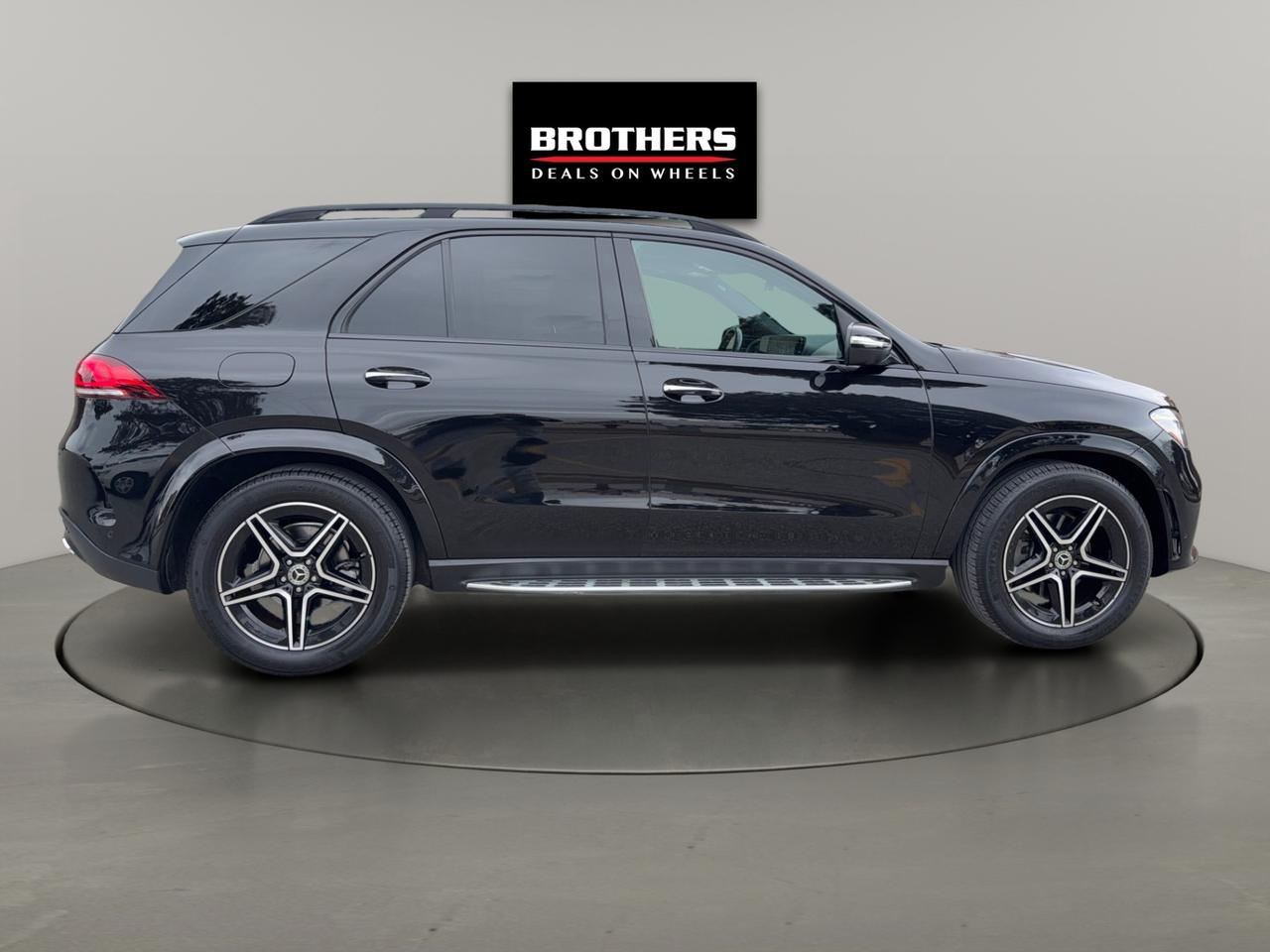 2022 Mercedes-Benz GLE-Class GLE 350 4MATIC No Accidents Photo