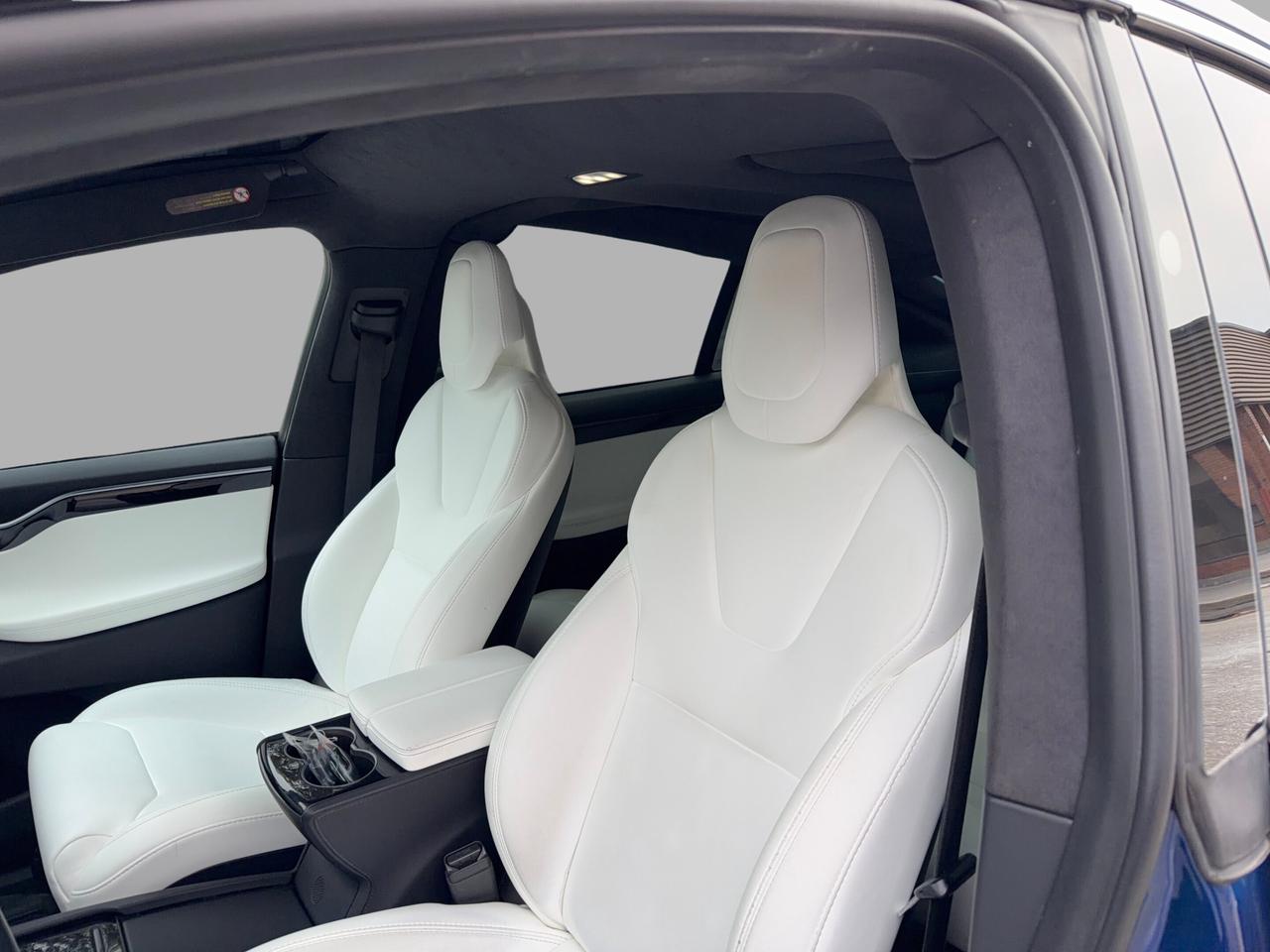 2019 Tesla Model X Long Range AWD FSD 6 Seats Photo