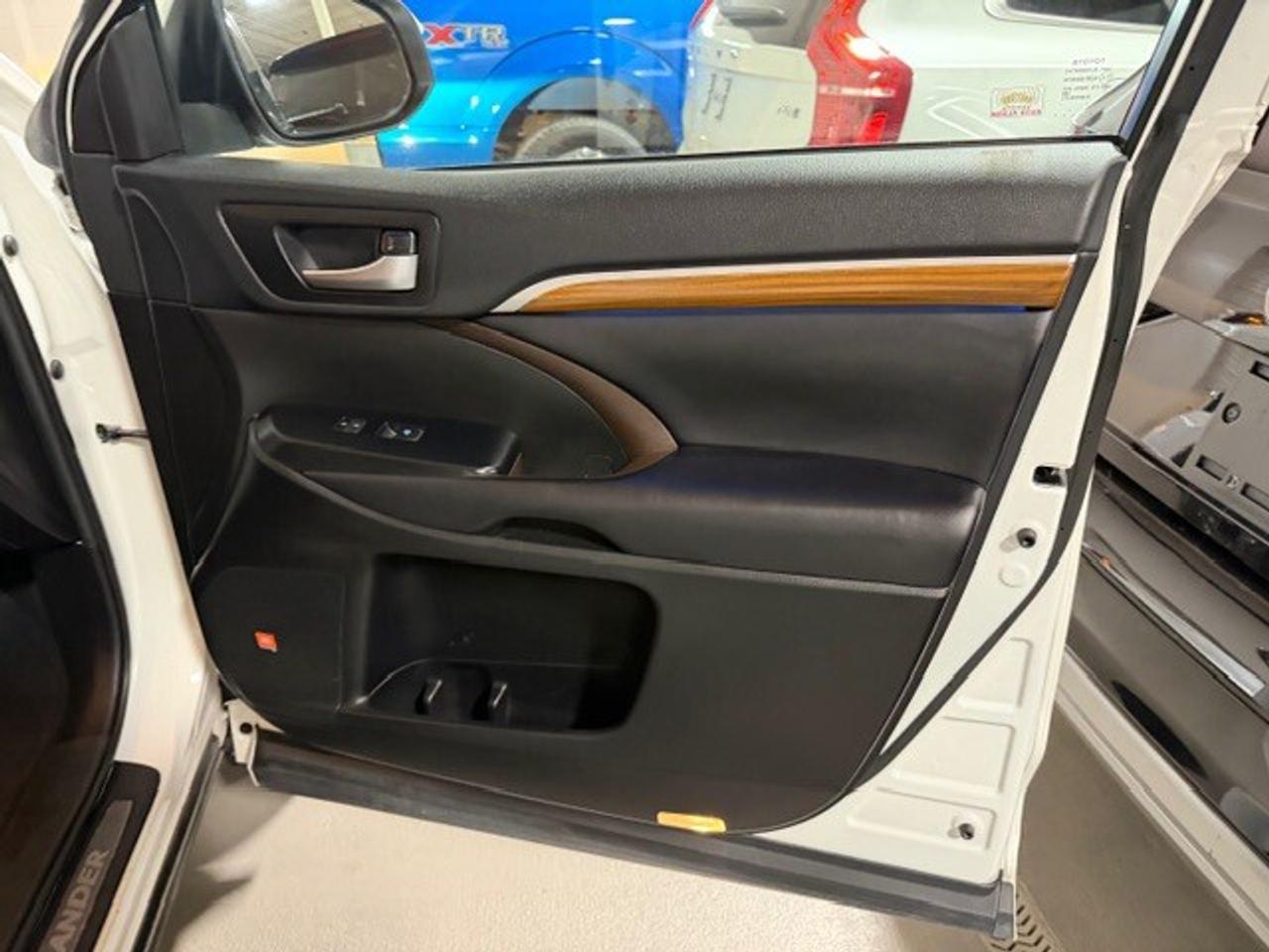 2019 Toyota Highlander AWD Hybrid Limited Low Km 360 Camera Pano Roof Photo