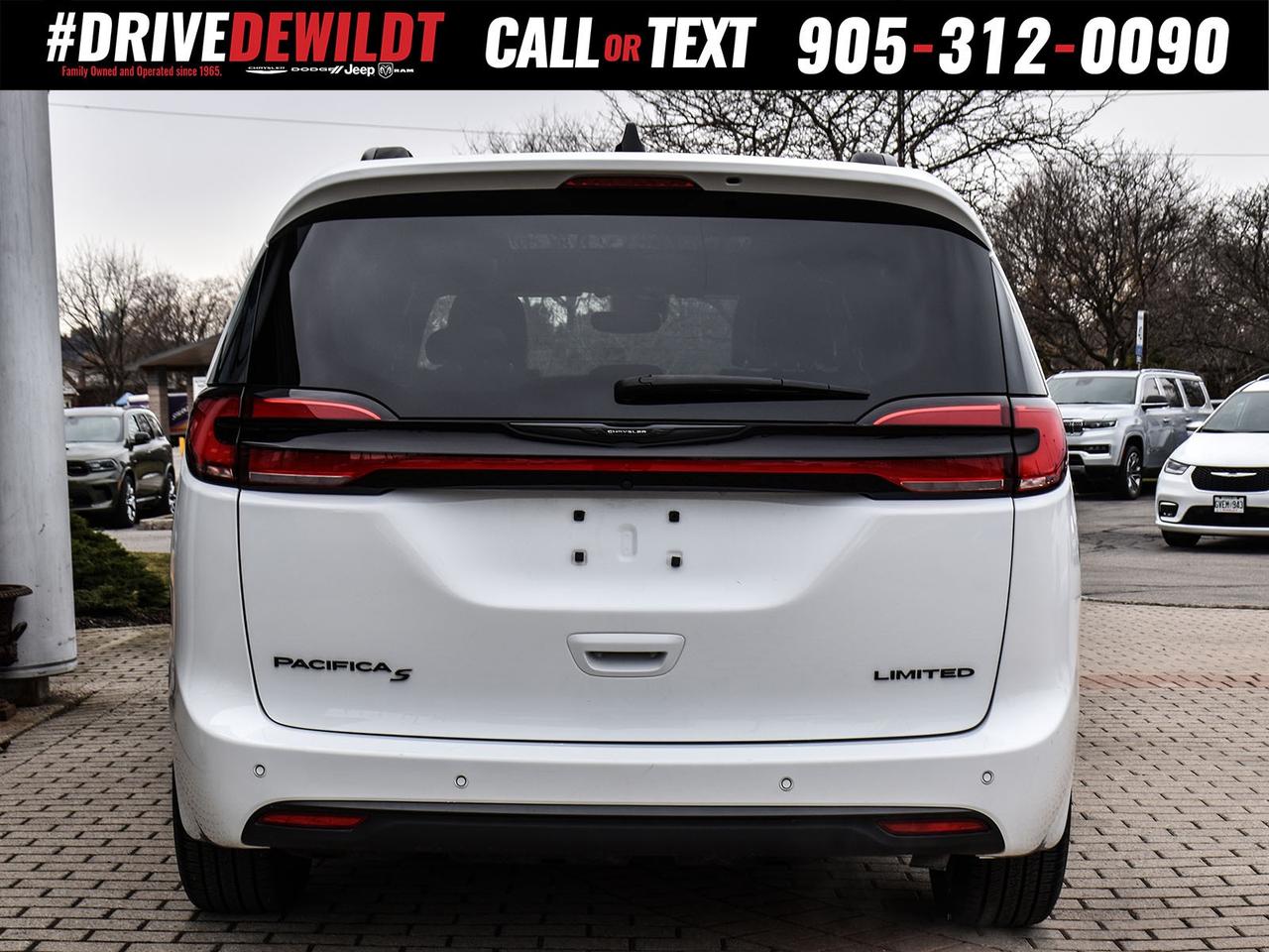 2024 Chrysler Pacifica LIMITED   PANO ROOF   S APPEARANCE Photo