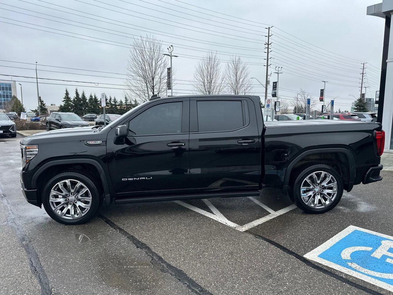 2025 GMC Sierra 1500 Denali 6.2L V8 22 Inch Wheels Power Steps Sunroof Photo2
