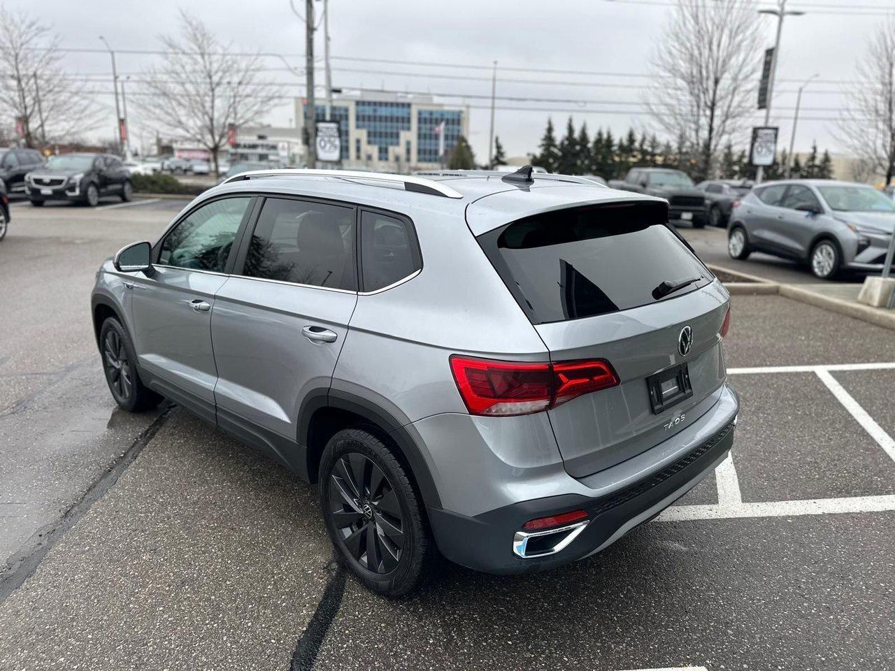 2024 Volkswagen Taos Comfortline Panoramic Sunroof Adaptive Cruise Remo Photo