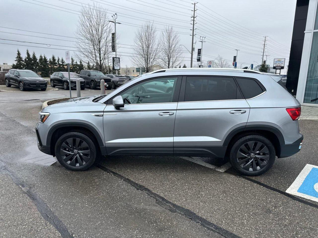 2024 Volkswagen Taos Comfortline Panoramic Sunroof Adaptive Cruise Remo Photo