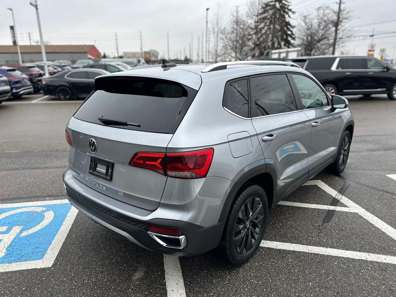 2024 Volkswagen Taos Comfortline Panoramic Sunroof Adaptive Cruise Remo Photo