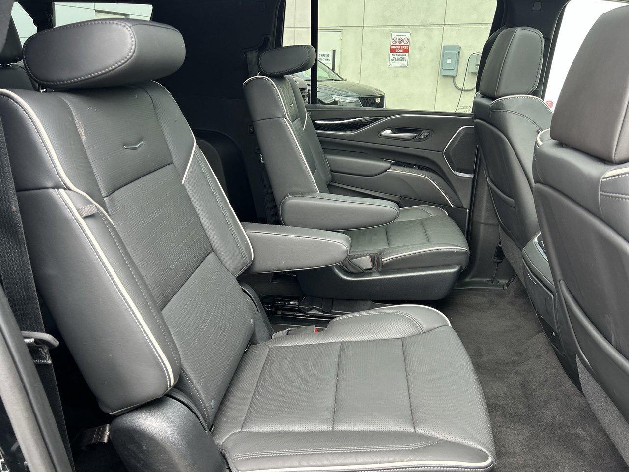 2023 Cadillac Escalade ESV Sport Super Cruise Air Suspension Power Steps AKG Photo