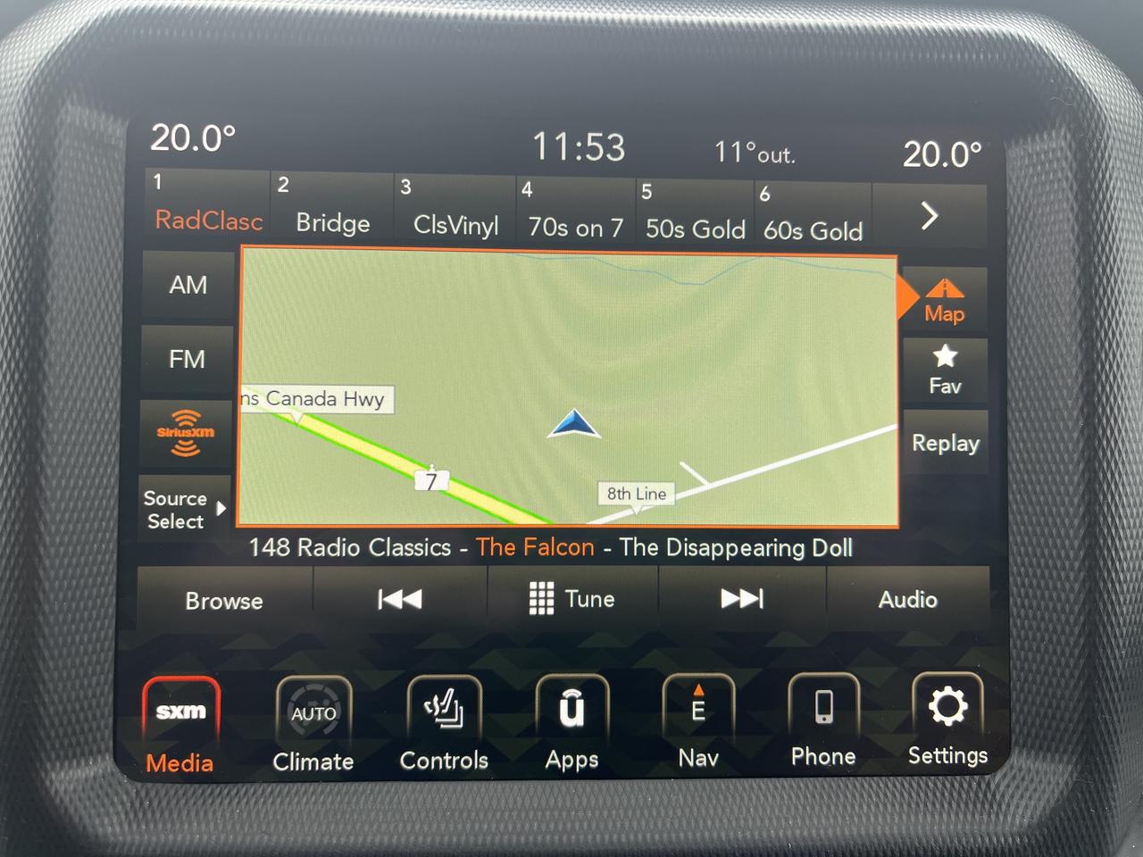 2022 Jeep Wrangler Unlimited Sahara - Htd Seats/Wheel - Nav Photo3