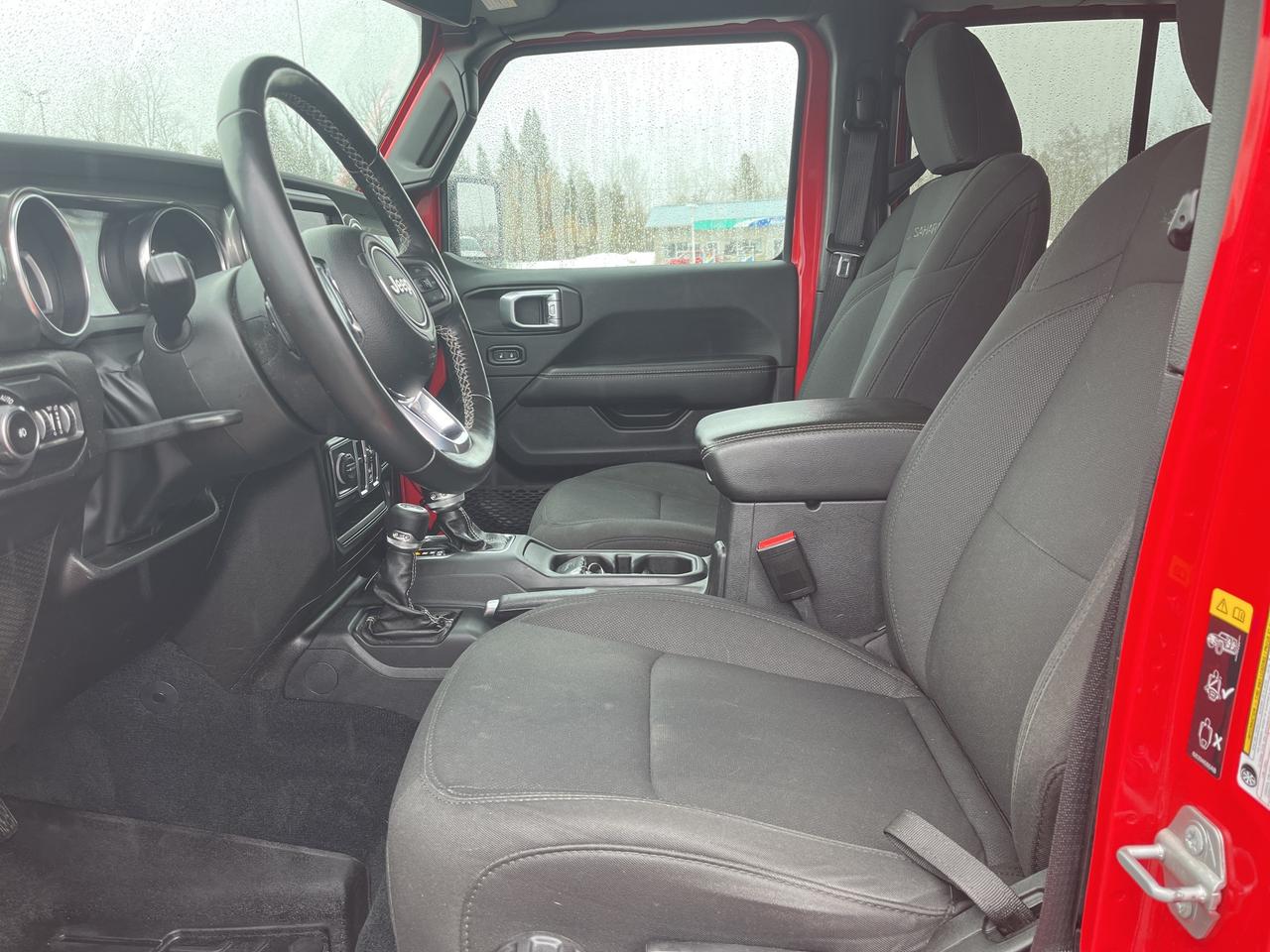 2022 Jeep Wrangler Unlimited Sahara - Htd Seats/Wheel - Nav Photo2